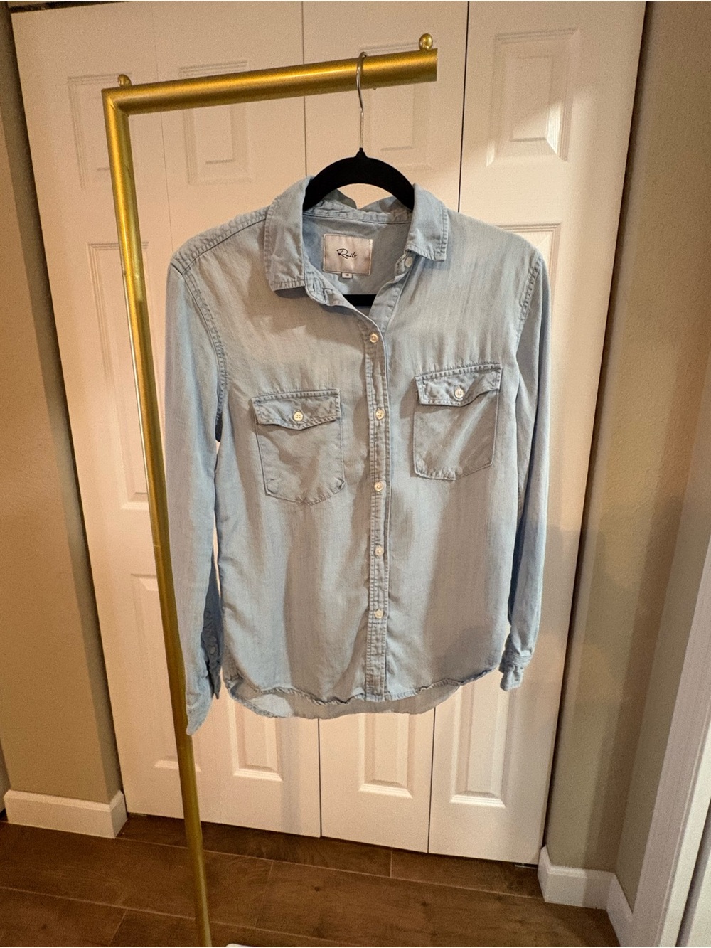 Rails Shirt Light Blue Chambray Button-Front Long Sleeve Lightweight, Size XS